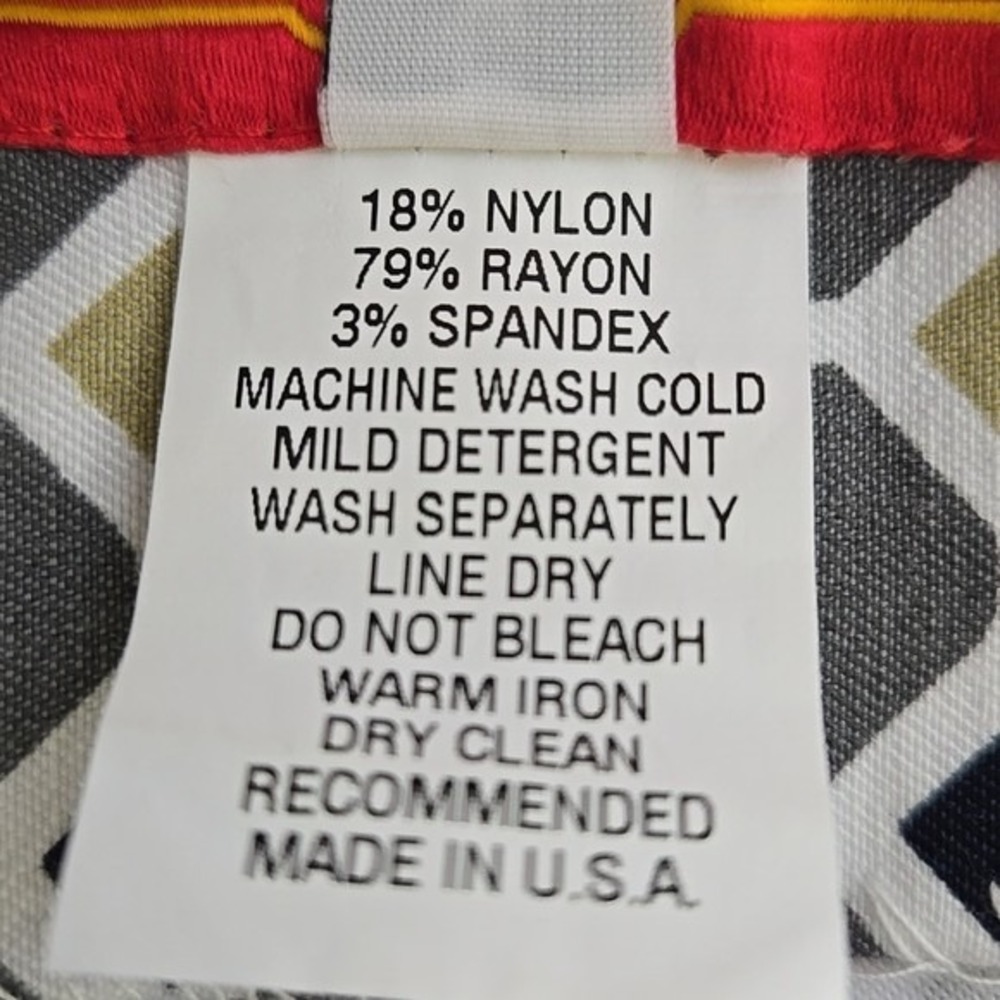 Krazy Larry Mid Rise Stretch Bermuda Shorts, Retro Casual, Check Pattern, Size 6 - Picture 4 of 5